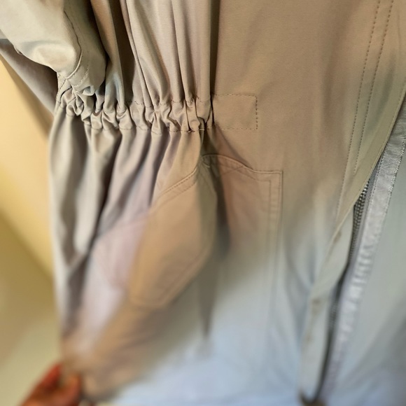 Fabletics jacket, barely worn. Oversized - Picture 5 of 10